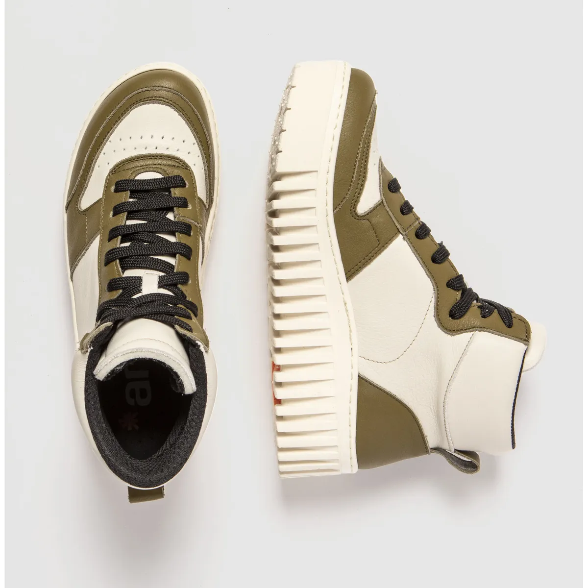 1153611UO003