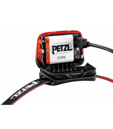 Actik core Petzl 450 lumens
