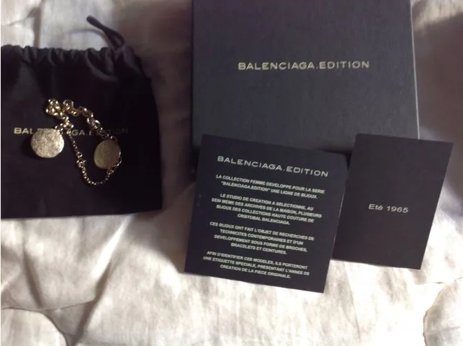Balenciaga Esposas Dorado 
