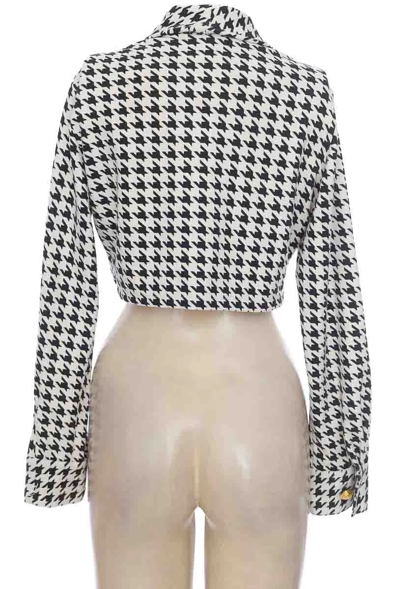CHAQUETA / ABRIGO COLOR BLANCO  C.A.Z.Z.ú