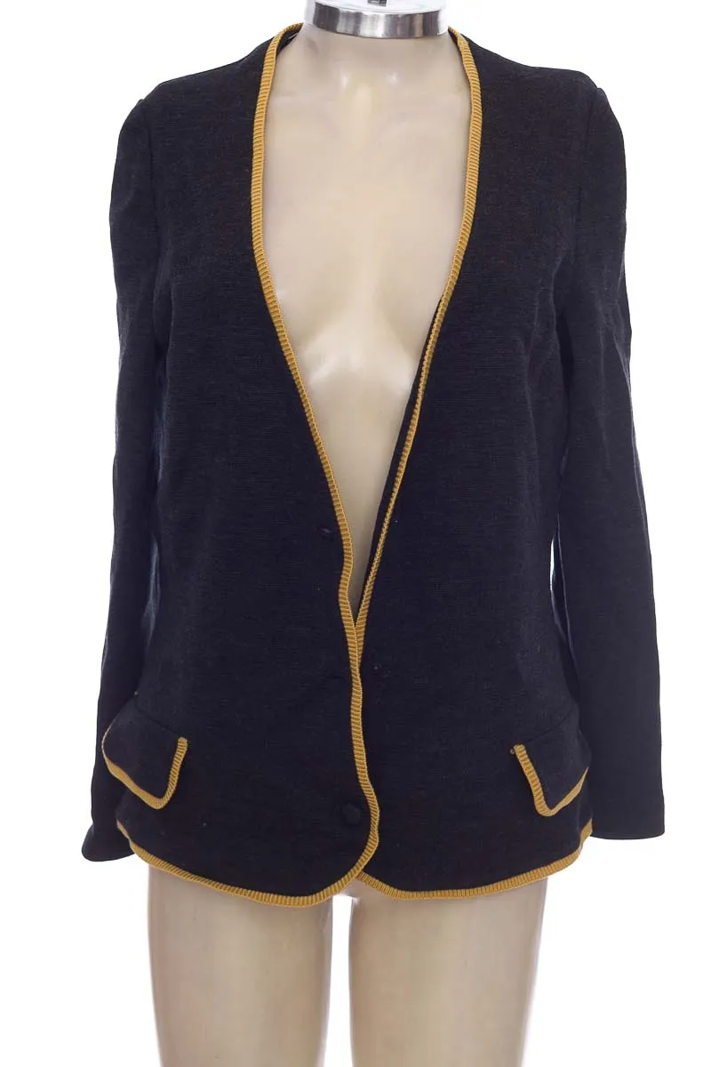 CHAQUETA / ABRIGO COLOR GRIS  CLOSEANDO
