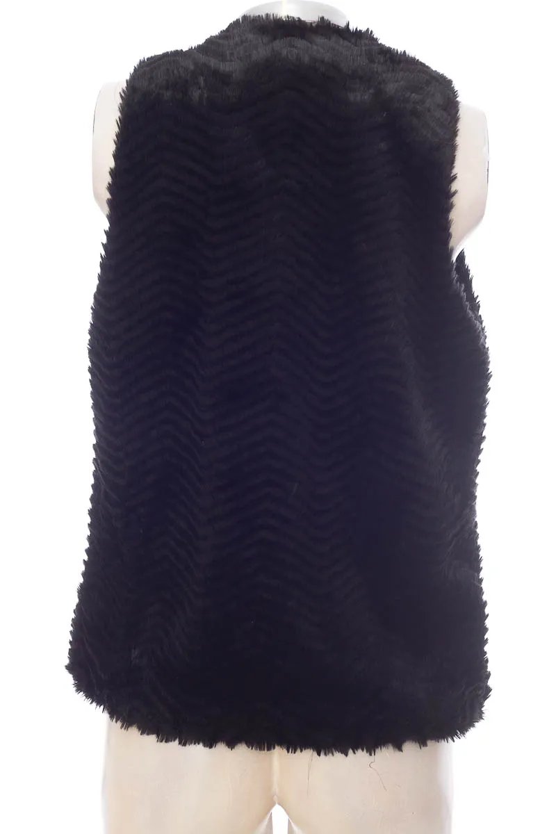 CHAQUETA / ABRIGO COLOR NEGRO  04.08