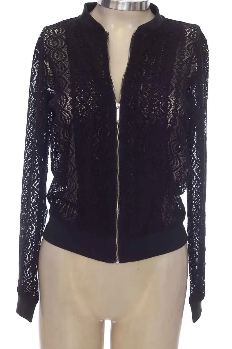 CHAQUETA / ABRIGO COLOR NEGRO  FDS