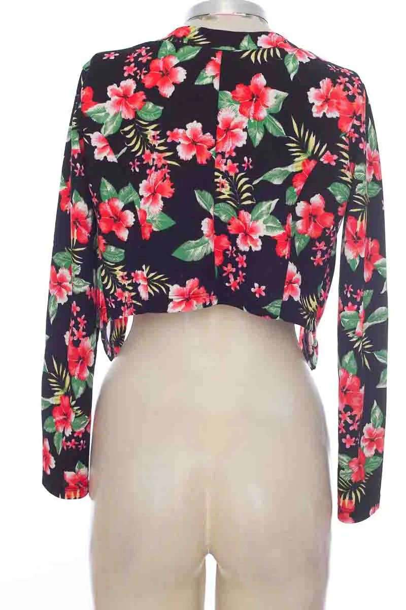 CHAQUETA / ABRIGO COLOR NEGRO  WEST