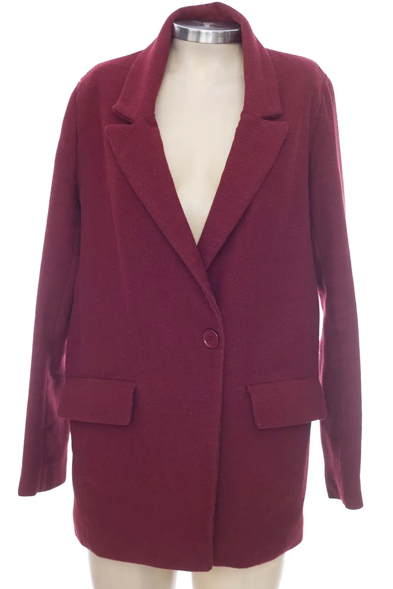 CHAQUETA / ABRIGO COLOR VINOTINTO  BASEMENT