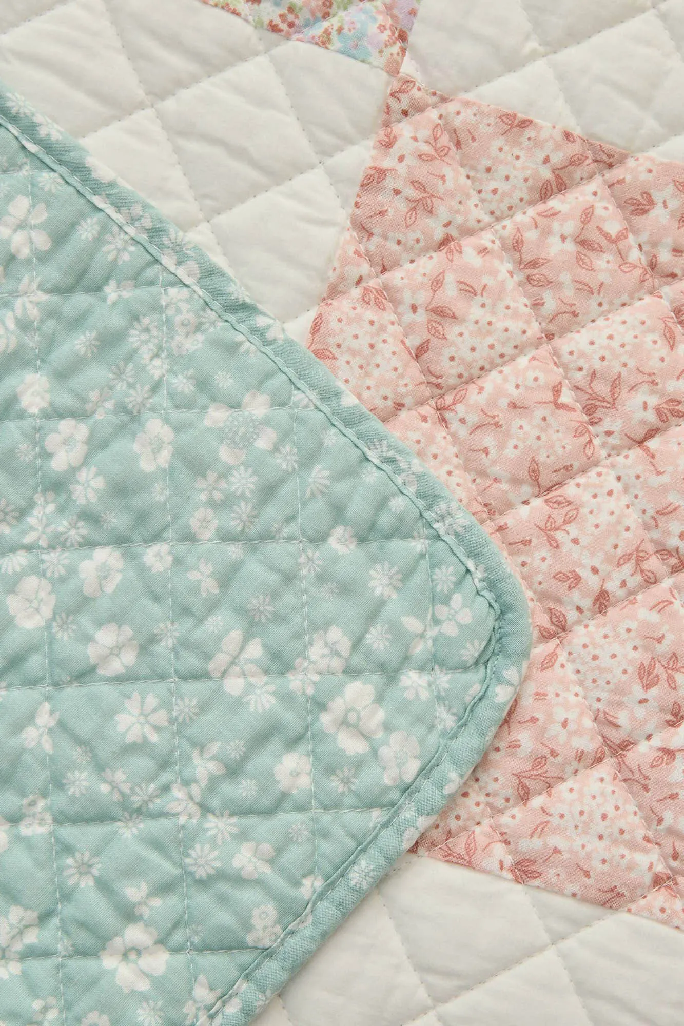 Colcha patchwork reversible