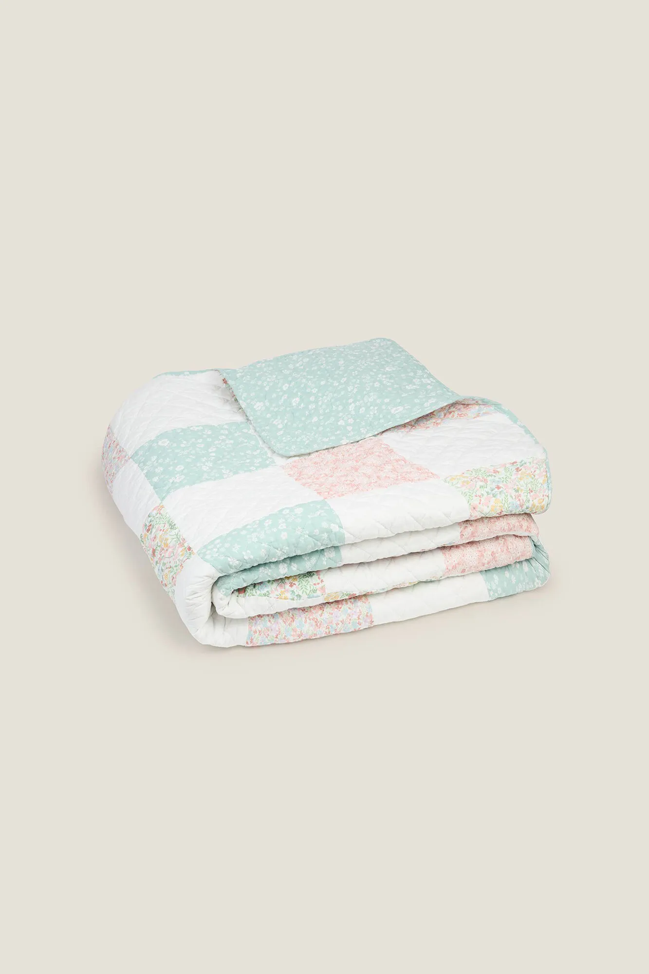 Colcha patchwork reversible