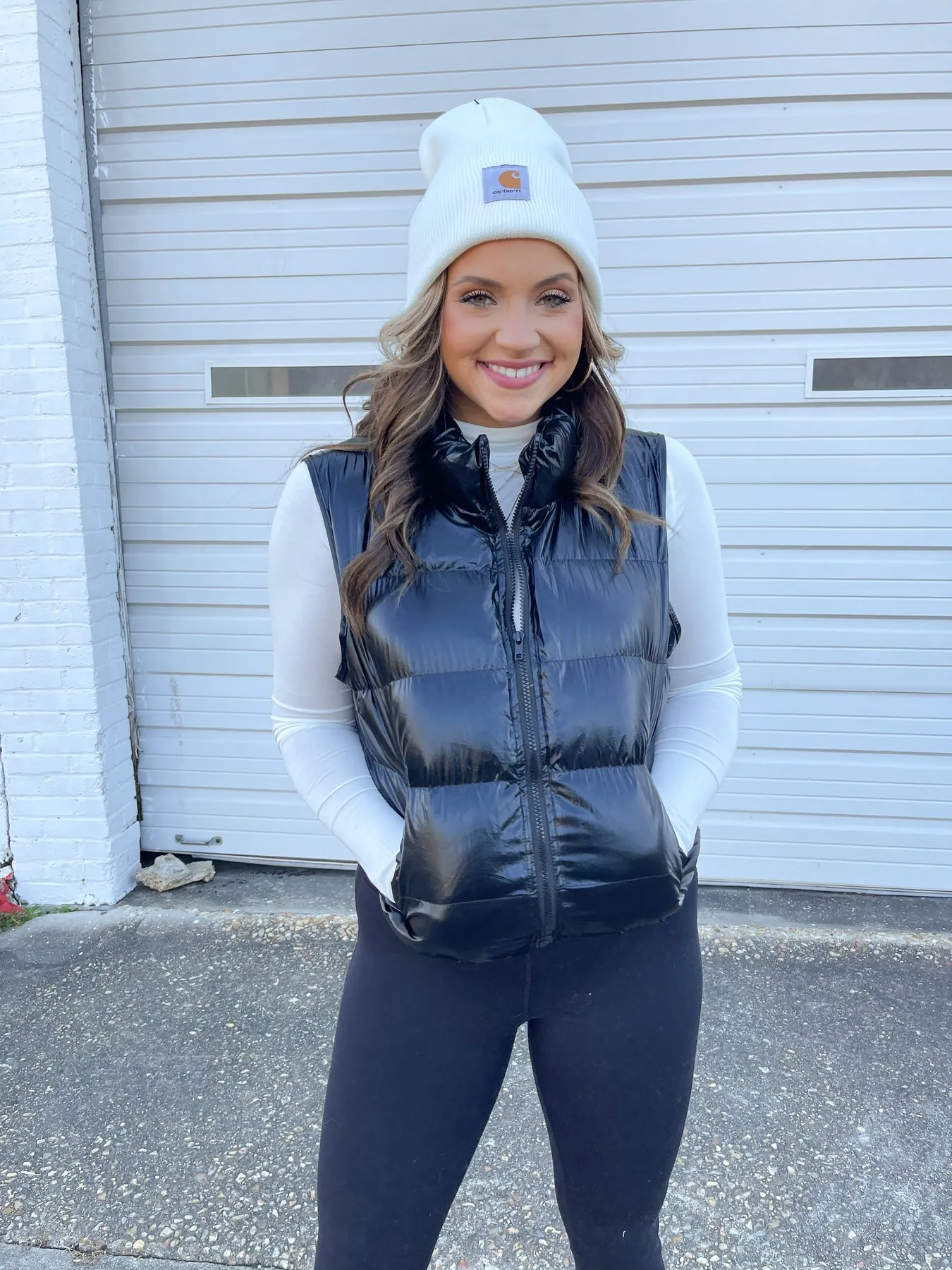 GORRO DE PUNTO CON PUÑOS CARHARTT EN BLANCO