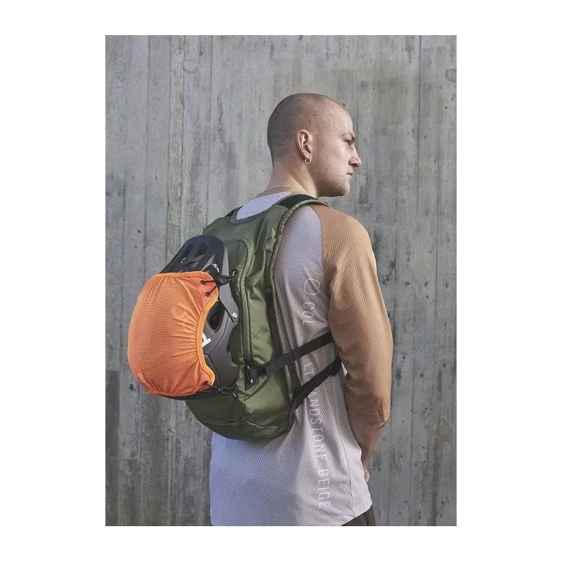 Mochila POC Column Vpd 13L (Epidote Green)