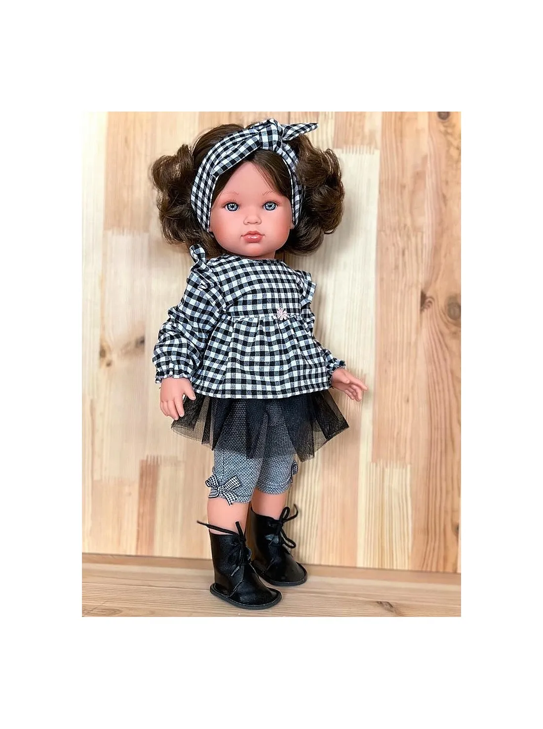 MUñECA BELLA SHOPPING MORENA  MUñECAS ANTONIO JUAN