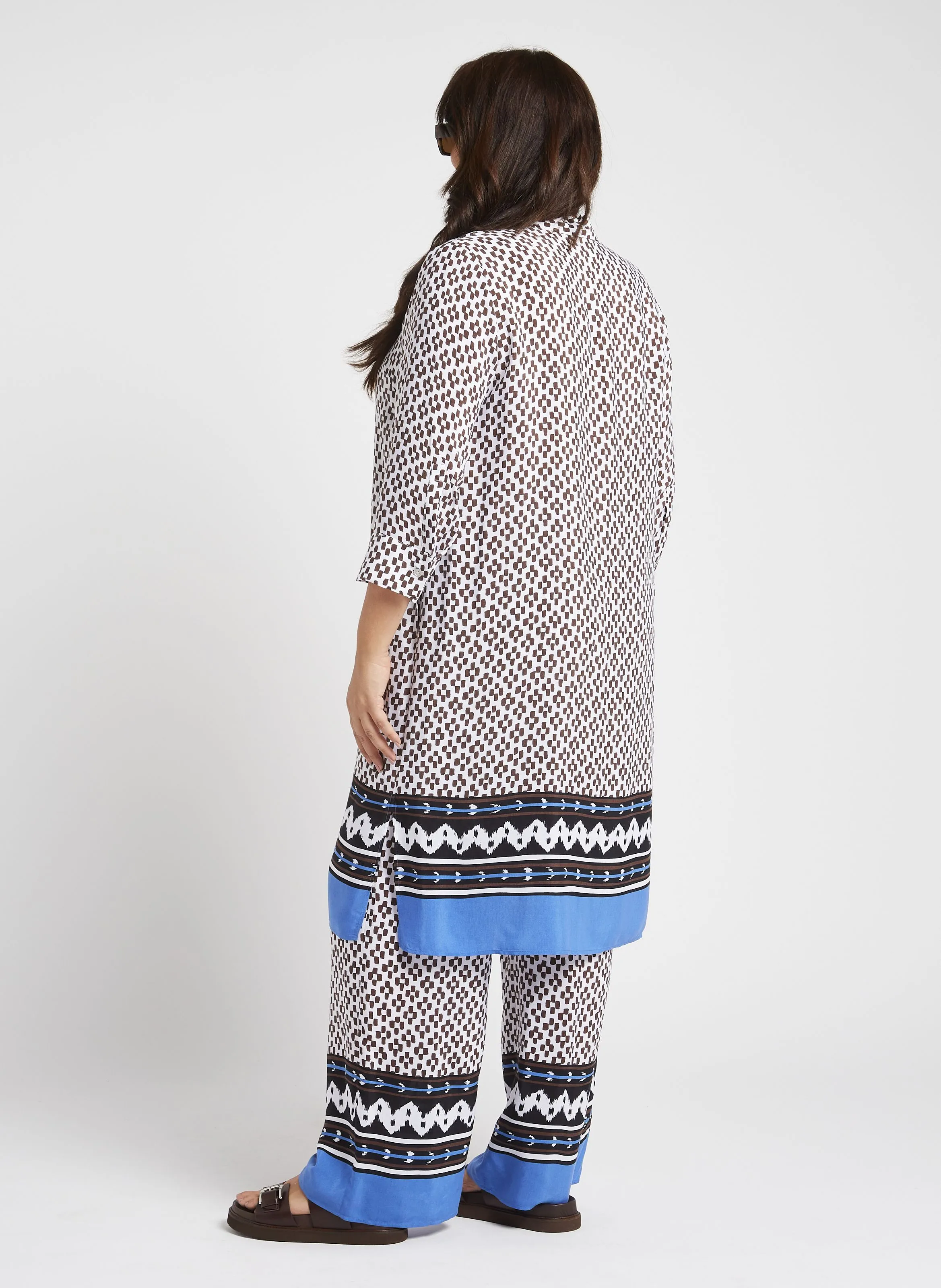 PERSONA BY MARINA RINALDI ORMA  VESTIDO CAMISERO MIDI ESTAMPADO EN BLANCO
