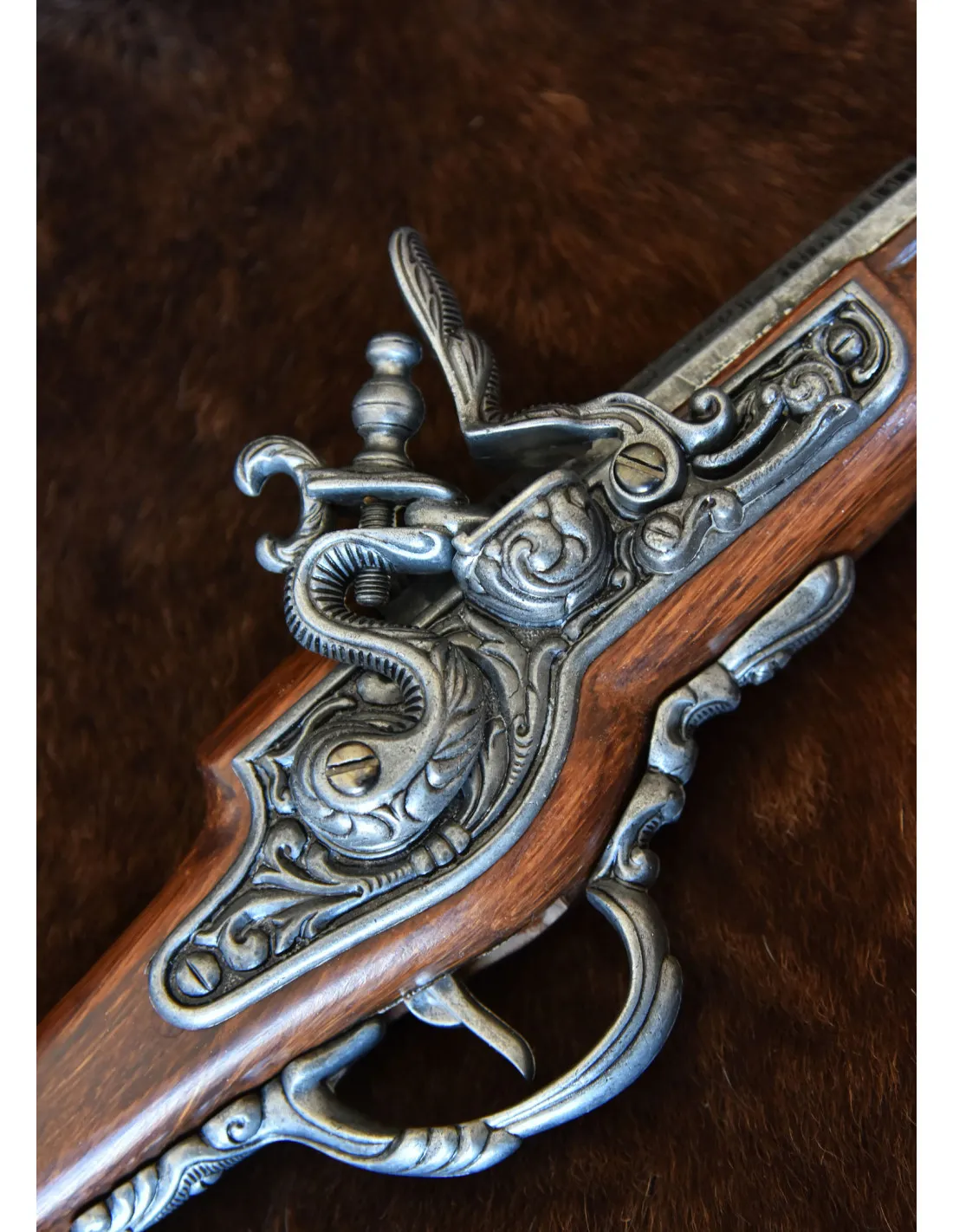 Pistola inglesa recta de chispa, segunda mitad del siglo XVIII
